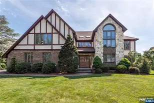 13 Fox Run, North Caldwell, NJ 07006 - Photo 2
