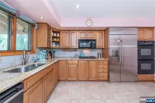 13 Fox Run, North Caldwell, NJ 07006 - Photo 14
