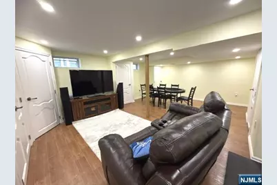 42-05 Williams Street, Fair Lawn, NJ 07410 - Photo 16