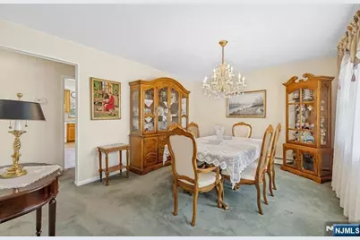 178 Cambridge Avenue, Saddle Brook Township, NJ 07663 - Photo 12