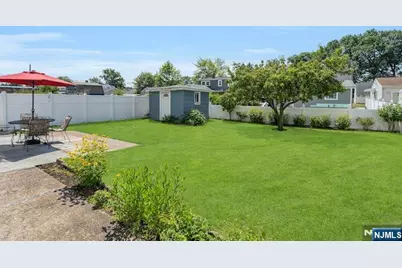 178 Cambridge Avenue, Saddle Brook Township, NJ 07663 - Photo 26