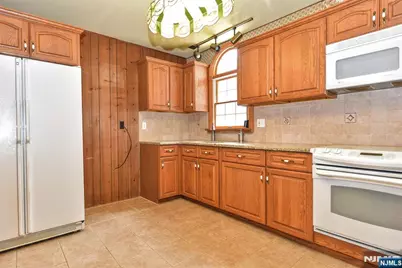 9 Ricker Road, West Milford, NJ 07435 - Photo 32