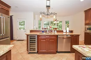 48 Ackerman St, Waldwick, NJ 07430 - Photo 12
