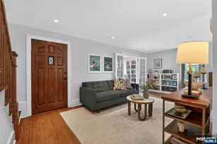 14 Gray St, Montclair, NJ 07042 - Photo 4