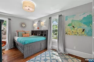 14 Gray St, Montclair, NJ 07042 - Photo 32