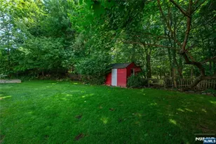 33 Glenview Dr, West Orange Township, NJ 07052 - Photo 36