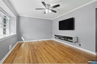 68 16th Avenue, Elmwood Park, NJ 07407 - Photo 18