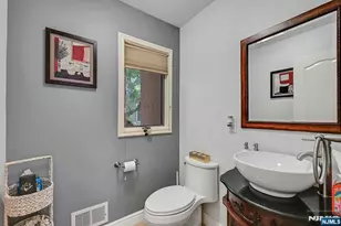 9 Yorkview Dr A3, Edgewater, NJ 07020 - Photo 36