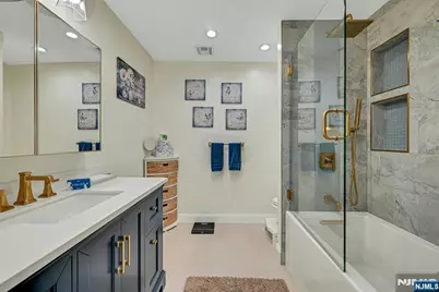 9 Yorkview Drive A3 #A3, Edgewater, NJ 07020 - Photo 26