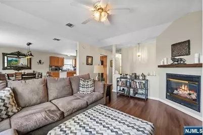 503 Prospect Street, Hasbrouck Heights, NJ 07604 - Photo 10