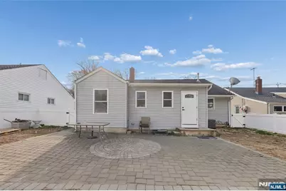 478 Riverside Terrace, Rutherford, NJ 07070 - Photo 6