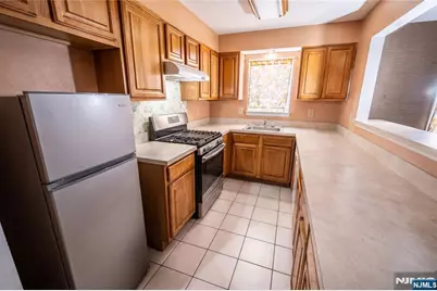 78-80 Milford Avenue, Newark, NJ 07108 - Photo 6