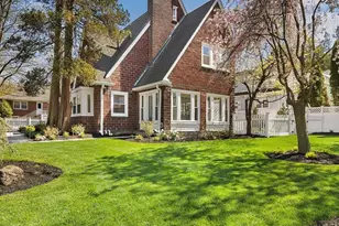 206 Lakeview Ave, Leonia, NJ 07605 - Photo 2