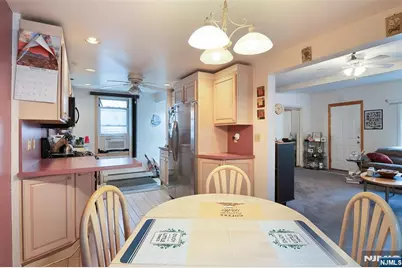 405 Kingsland Avenue, Lyndhurst Township, NJ 07071 - Photo 6