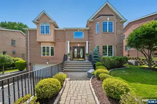 275 Marietta St, Englewood Cliffs, NJ 07632 - Photo 4