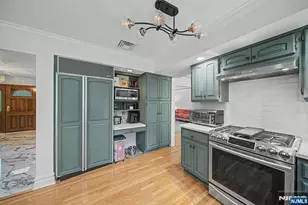 10 Marcotte Ln, Tenafly, NJ 07670 - Photo 14