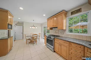 9 Woodland Park Dr, Tenafly, NJ 07670 - Photo 14