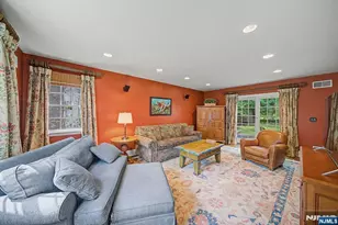 9 Woodland Park Dr, Tenafly, NJ 07670 - Photo 8