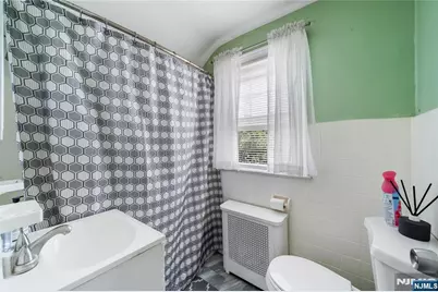 66 Merselis Avenue, Clifton, NJ 07011 - Photo 14