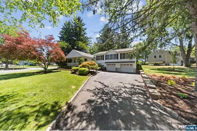 20 Northern Avenue, Florham Park, NJ 07932 - Photo 2