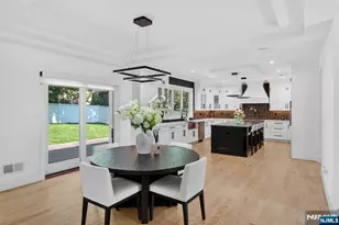 457 Lincoln Dr, Paramus, NJ 07652 - Photo 14