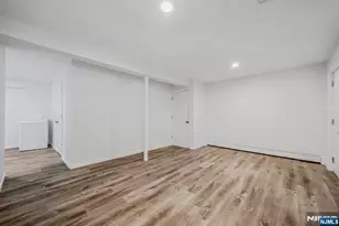 128 Beverly Rd, Fairfield, NJ 07004 - Photo 40