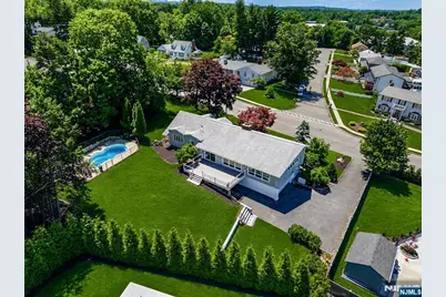 128 Beverly Road, Fairfield, NJ 07004 - Photo 2