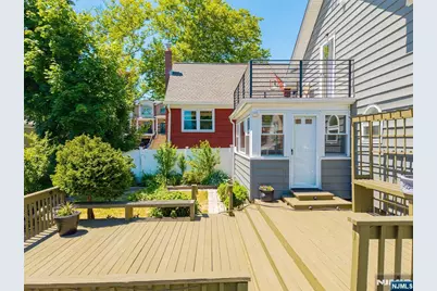 327 Chestnut Street, Nutley, NJ 07110 - Photo 22
