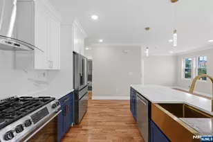 438 10th St, Newark, NJ 07103 - Photo 10