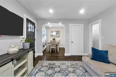 40 Merritt Avenue, Dumont, NJ 07628 - Photo 6