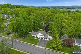 9 Linden Ln, Wayne, NJ 07470 - Photo 38