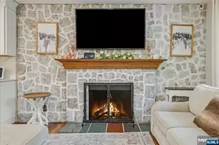 9 Linden Ln, Wayne, NJ 07470 - Photo 10