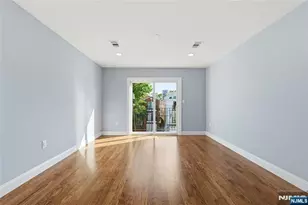 23 Edwin Pl, Newark, NJ 07112 - Photo 14