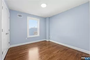 23 Edwin Pl, Newark, NJ 07112 - Photo 6