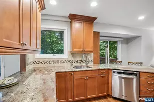 70 Clarken Dr 232, West Orange Township, NJ 07052 - Photo 10