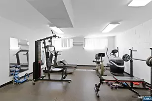 25 Grand Ave 1E, Hackensack, NJ 07601 - Photo 14