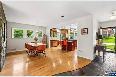95 Yantacaw Brook Road, Montclair, NJ 07043 - Photo 14