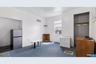 162 Forest Avenue, Lyndhurst Township, NJ 07071 - Photo 18