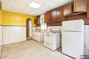 205 Beacon Ave, Jersey City, NJ 07306 - Photo 8