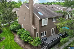 227 Westervelt Ln, Mahwah, NJ 07430 - Photo 34
