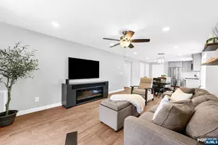 136 Changebridge Road J7, Montville Township, NJ 07045 - Photo 8