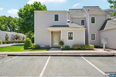136 Changebridge Road J7 #J7, Montville Township, NJ 07045 - Photo 1