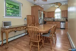 30 Heather Ln, Bloomingdale, NJ 07403 - Photo 12