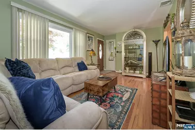 30 Heather Lane, Bloomingdale, NJ 07403 - Photo 8
