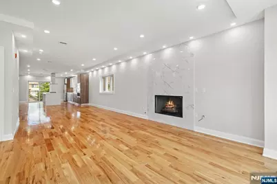 229 Wayne Avenue, Cliffside Park, NJ 07010 - Photo 6