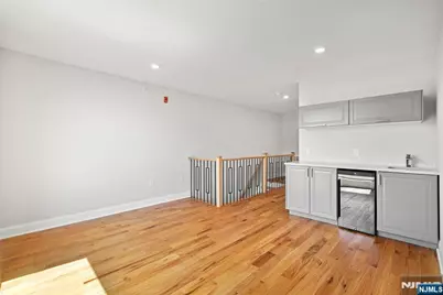 229 Wayne Avenue, Cliffside Park, NJ 07010 - Photo 36