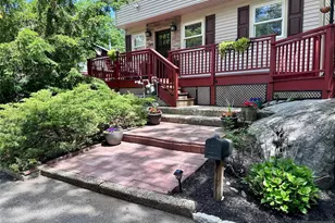 13 Oak St, Wanaque, NJ 07420 - Photo 2