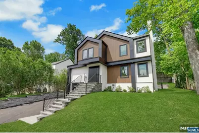 279 Jefferson Avenue, Cresskill, NJ 07626 - Photo 1