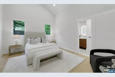 279 Jefferson Avenue, Cresskill, NJ 07626 - Photo 24