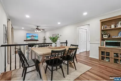 4 Holyoke Road, Wayne, NJ 07470 - Photo 18